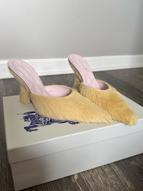 Burberry Shoes - Burberry yellow calf hair mules